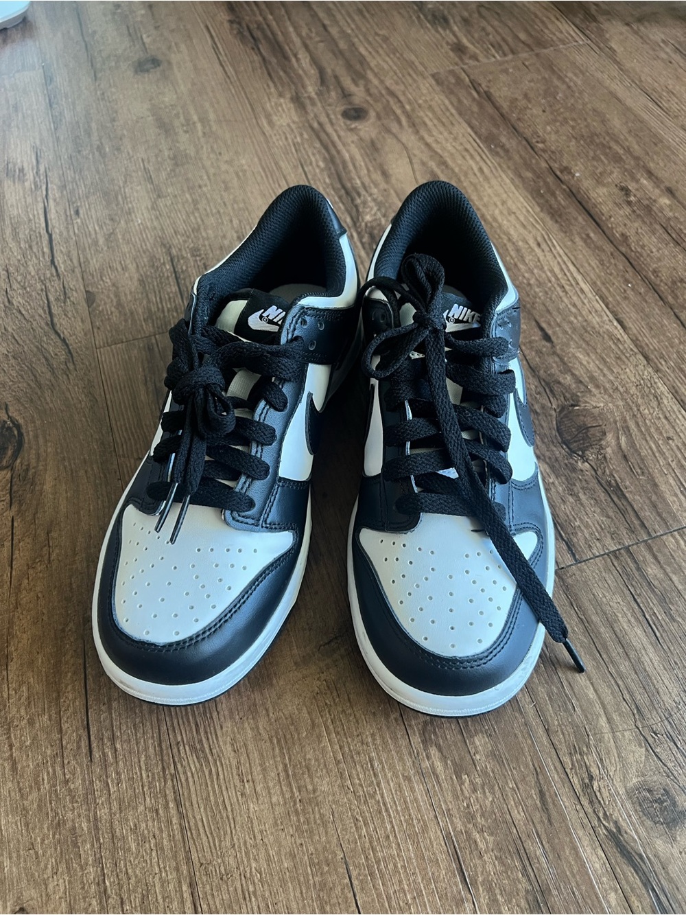 Nike Black and White Low-Top Sneakers with Swoosh